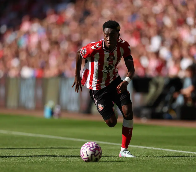 ONG39 Berita Sepak Bola Terbaru & Hasil Pertandingan. Sunderland vs Everton: Alderete dan Adingra Siap Comeback