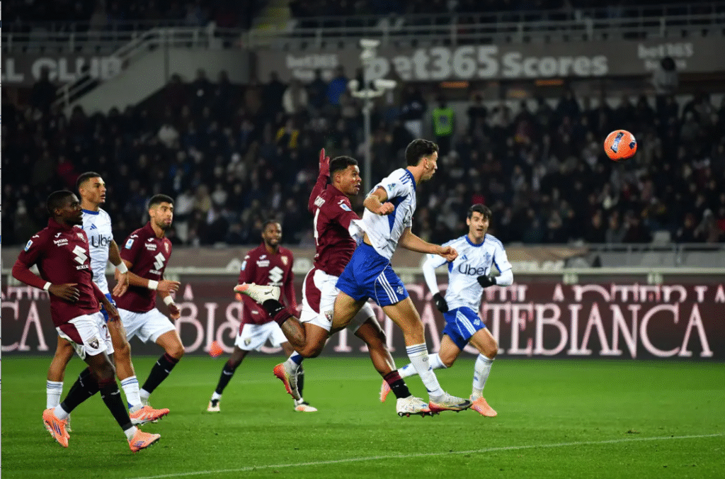 ONG39 Berita Sepak Bola Terbaru & Hasil Pertandingan. Como Menggila! Tekuk Torino 5-1, Lewati Juventus!