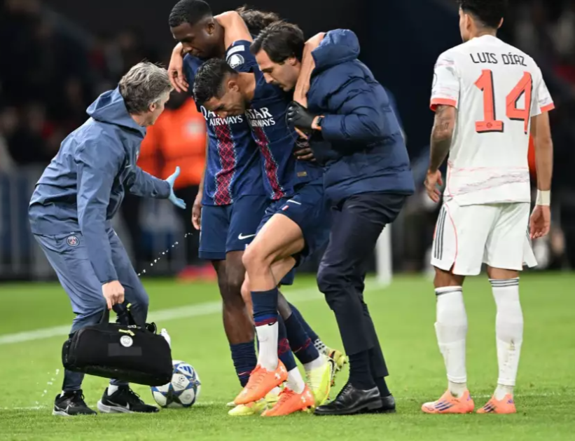 ONG39 Berita Sepak Bola Terbaru & Hasil Pertandingan. Hakimi Cedera Usai Ditekel Luis Diaz