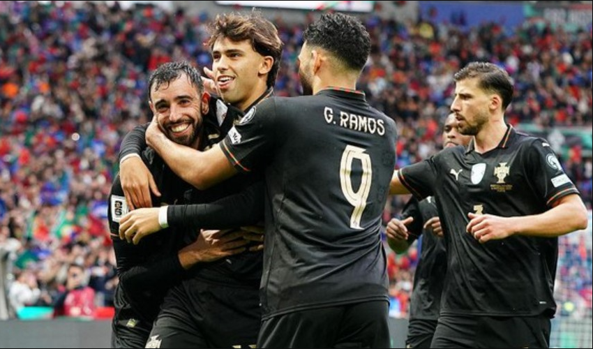 ONG39 Berita Sepak Bola Terbaru & Hasil Pertandingan. Dominasi Portugal Antar Tiket ke Piala Dunia