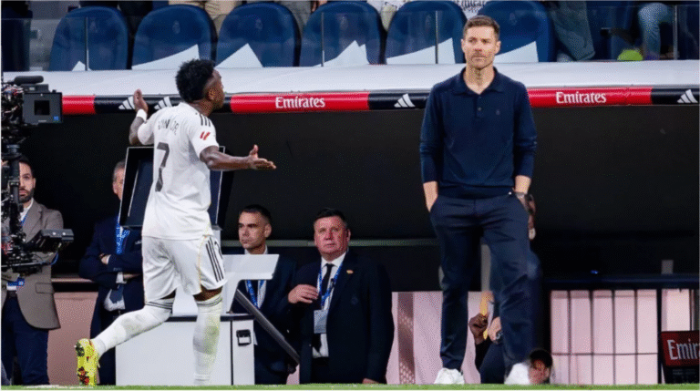 ONG39 Berita Sepak Bola Terbaru & Hasil Pertandingan. Vinicius vs Alonso: Drama Panas di Ruang Ganti Madrid!