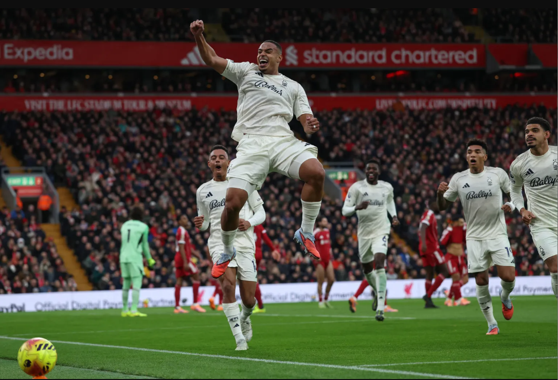 ONG39 Berita Sepak Bola Terbaru & Hasil Pertandingan. Kemenangan Nottingham Forest Menggemparkan Anfield