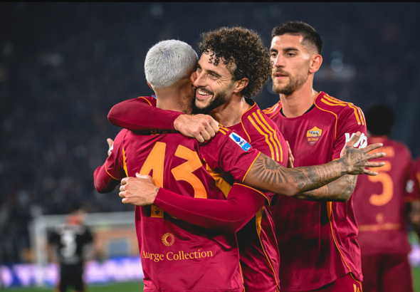 ONG39 Berita Sepak Bola Terbaru & Hasil Pertandingan. Gol Tunggal Wesley Antar Roma Kokoh di Empat Besar