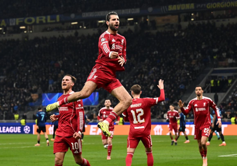 ONG39 Berita Sepak Bola Terbaru & Hasil Pertandingan. VAR Kontroversial Bawa Liverpool Menang Tipis di San Siro